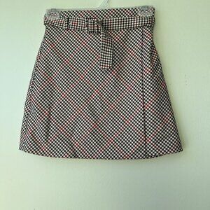 H&M Plaid A-Line Skirt With Belt Checkered‎ Pattern